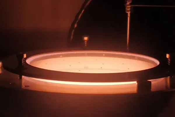 UHV Epitaxy of Oxides and III-V Nitrides